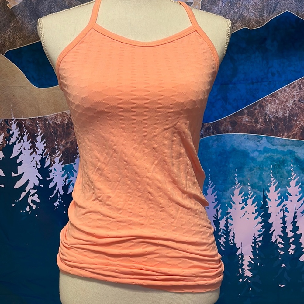 Athleta sweat life textured racer back tank coral. Size M